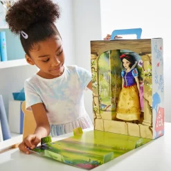 Snow White Disney Story Doll – 11'' 15 Snow White Disney Story Doll – 11'' -Disney 1610040902071 4